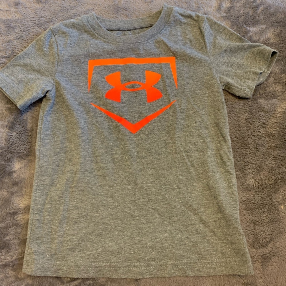 Under Armour Heather Gray Tee
